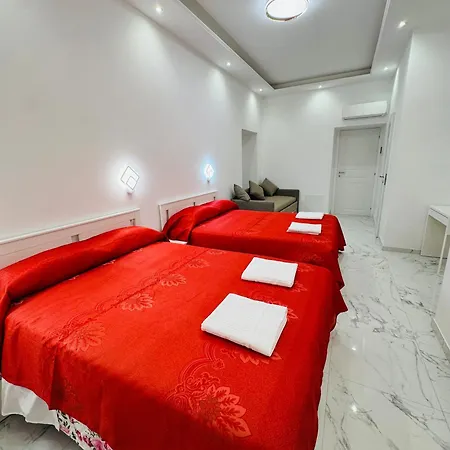 Acropoli بيت ضيافة 3*